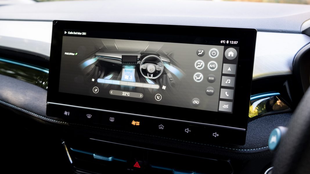 New MG5 EV climate controls