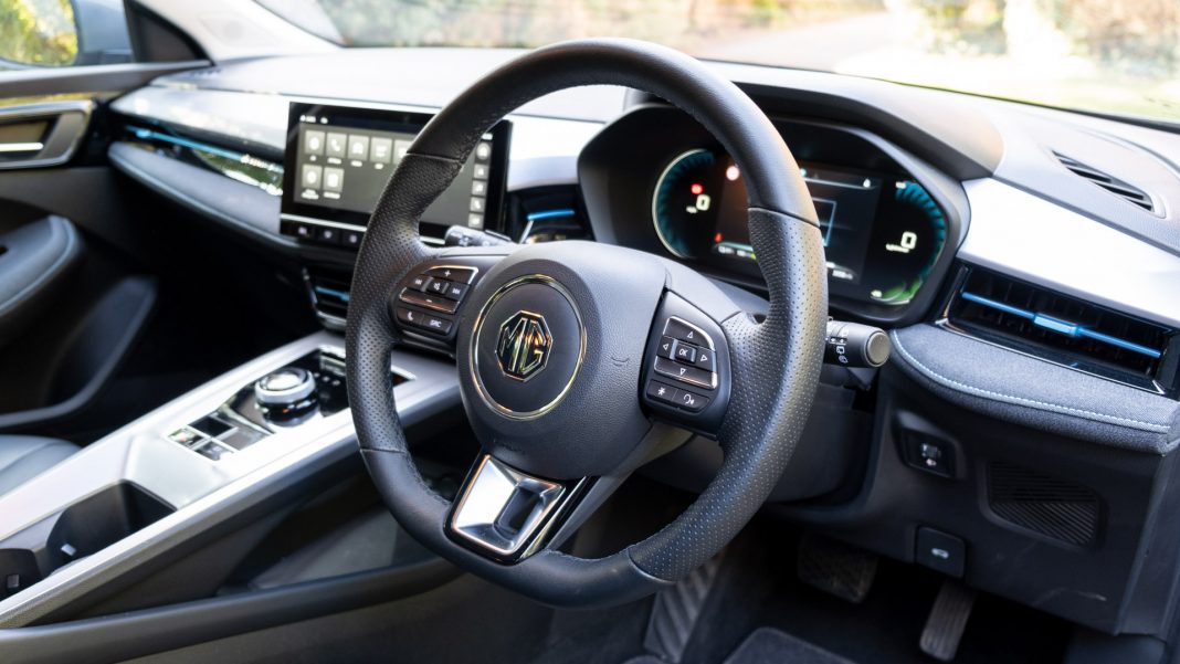 New MG5 EV steering wheel