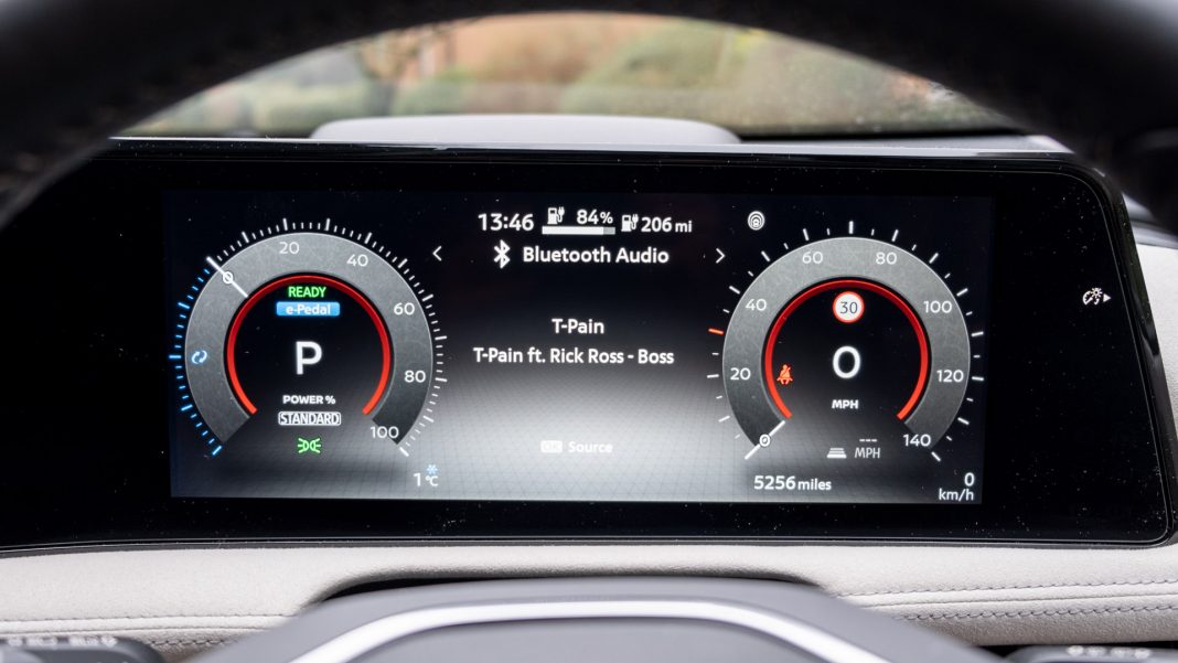 Nissan Ariya instrument cluster