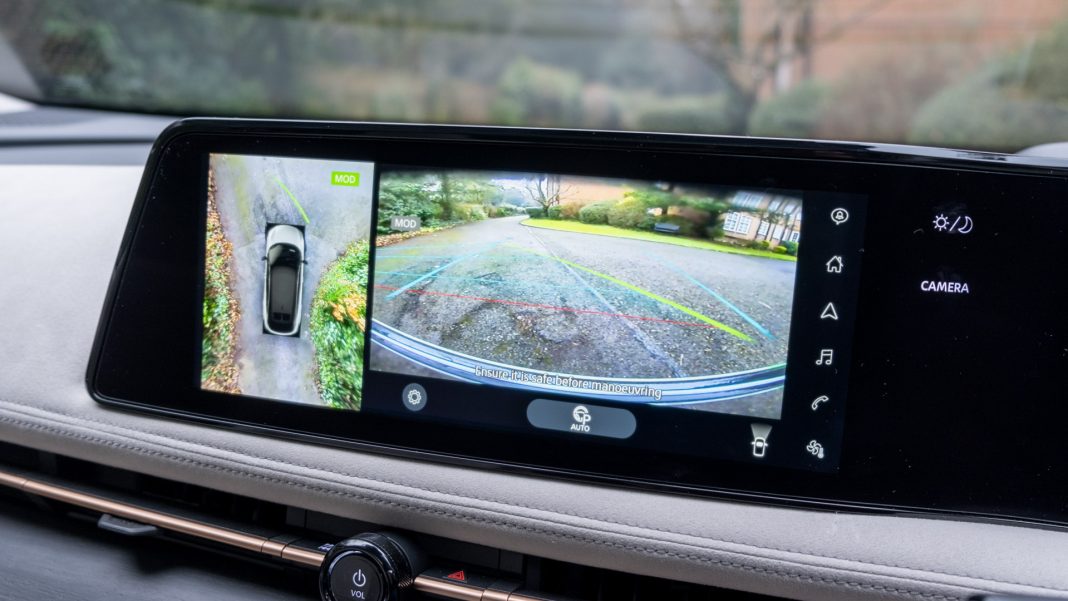 Nissan Ariya rear cameras