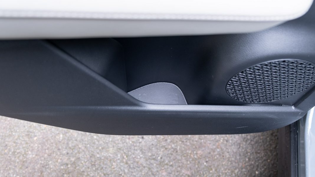 Nissan Ariya rear door compartment