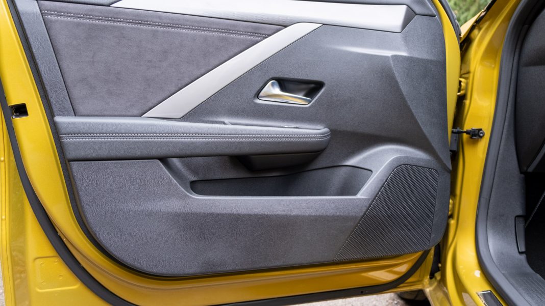 Vauxhall Astra Hybrid front door