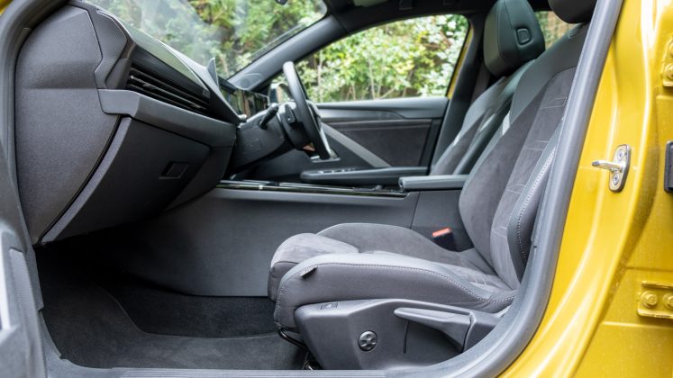 Vauxhall Astra Hybrid front seat design