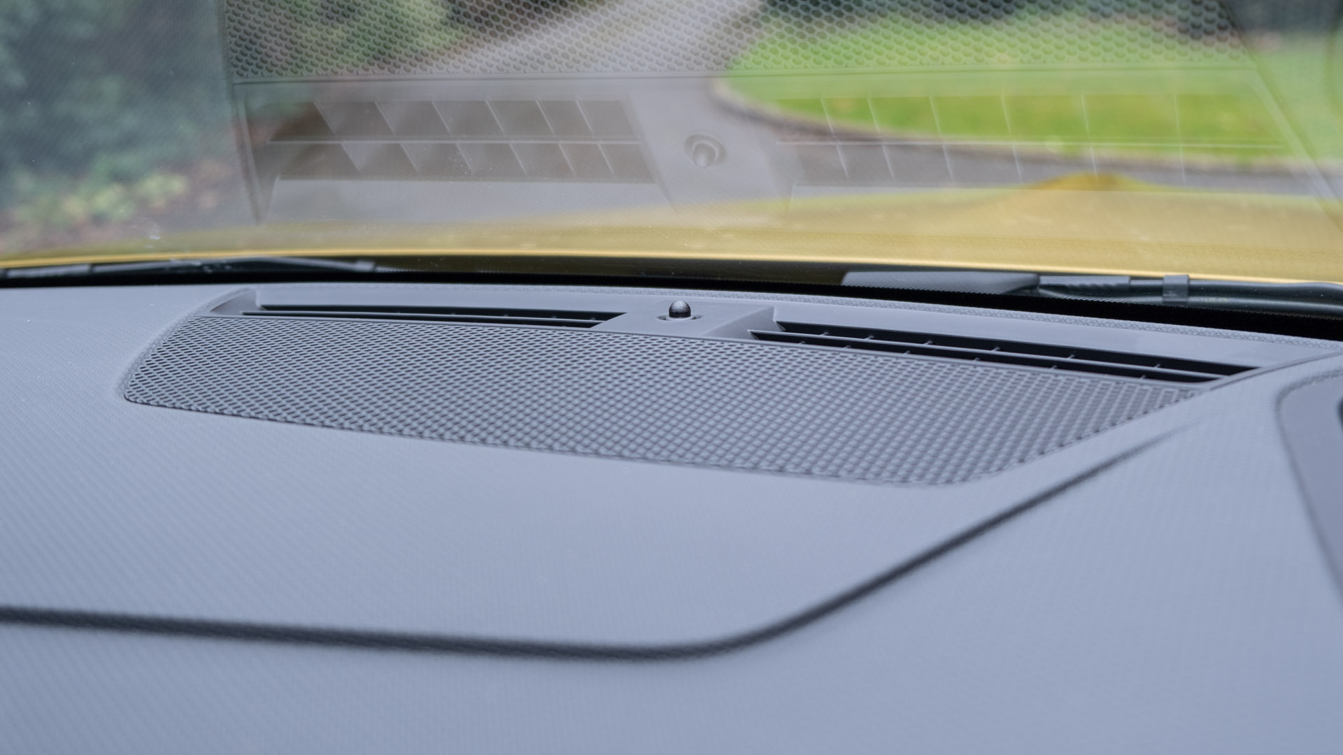 Vauxhall Astra Hybrid front speakers