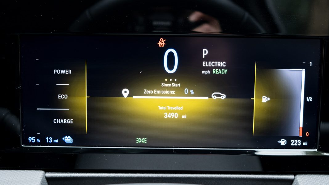 Vauxhall Astra Hybrid instrument cluster