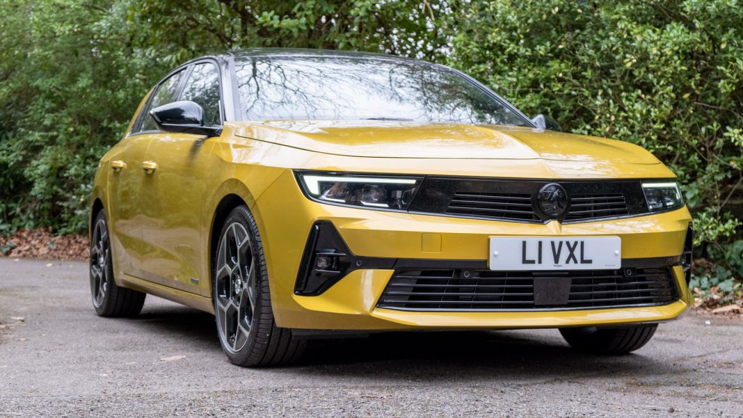 Vauxhall Astra Hybrid performance
