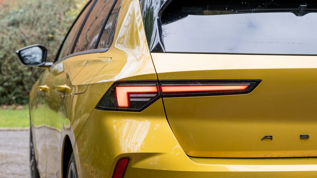 Vauxhall Astra Hybrid taillight