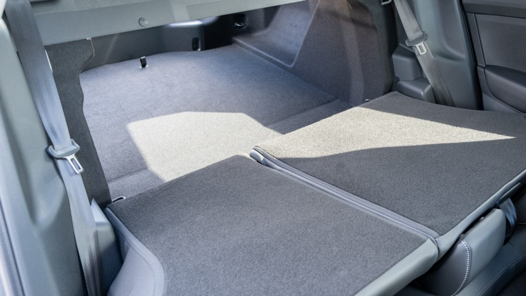 Citroen e-C4 X rear seats folded