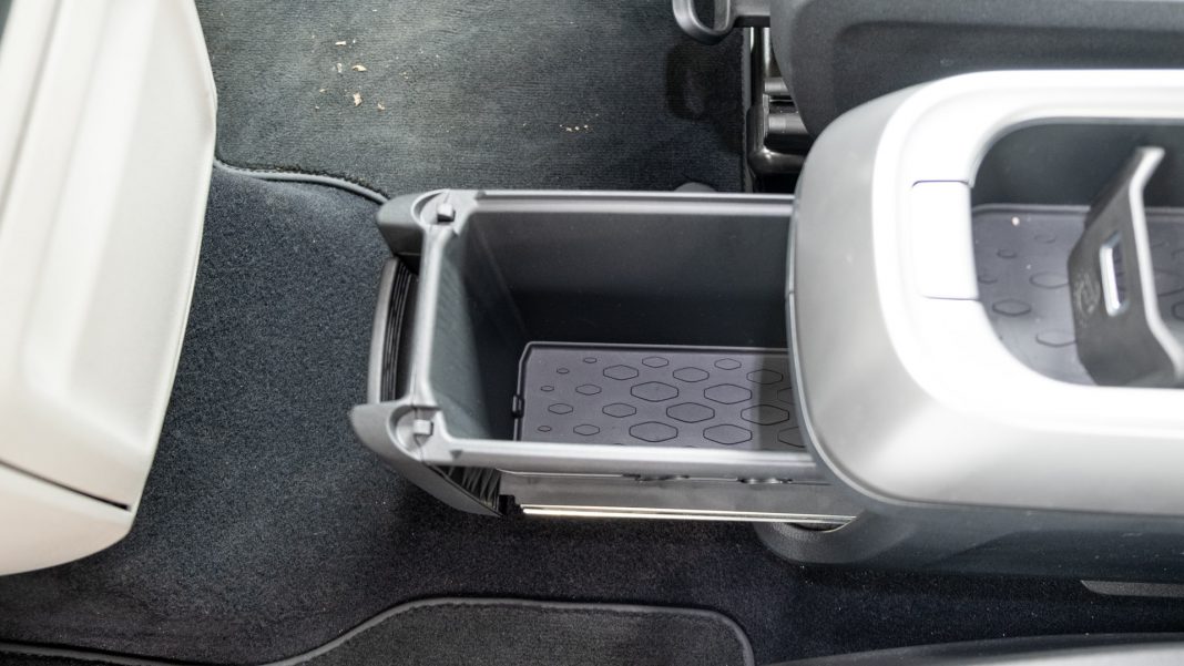 VW ID. Buzz centre console storage