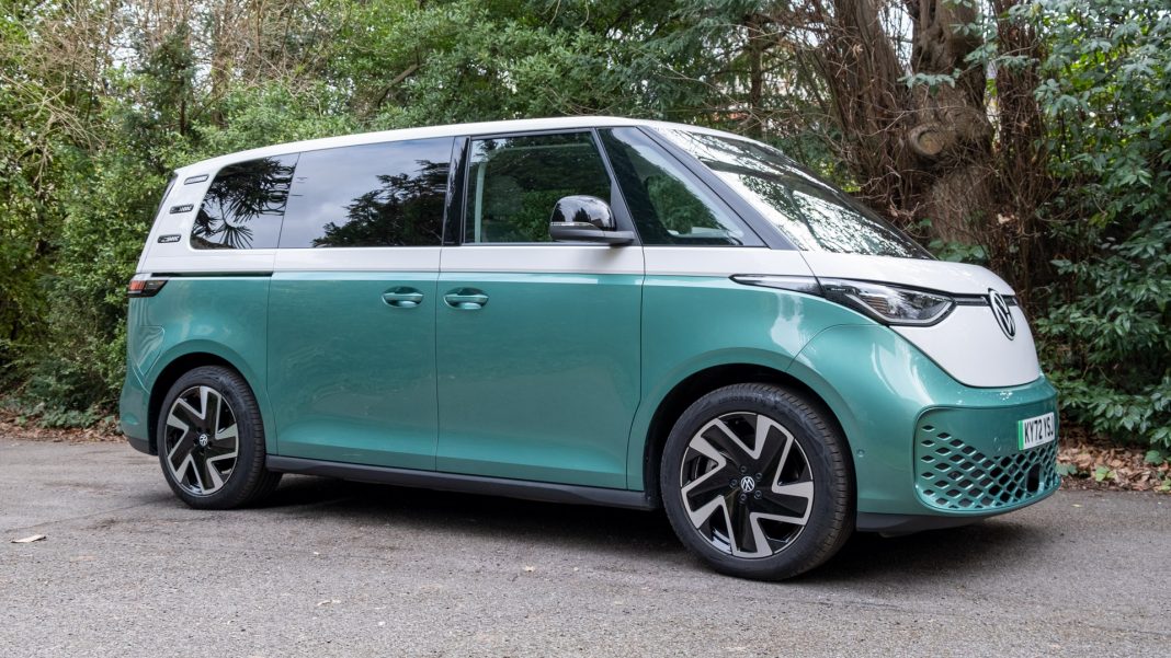 VW ID. Buzz side look