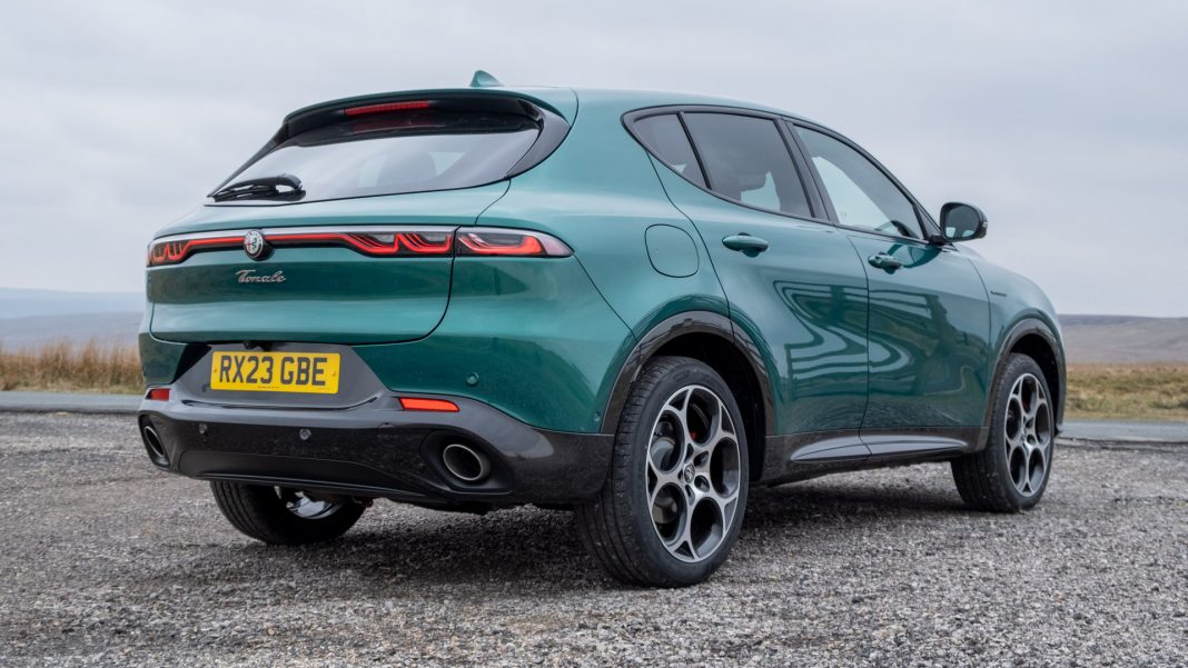 Alfa Romeo Tonale hybrid rear