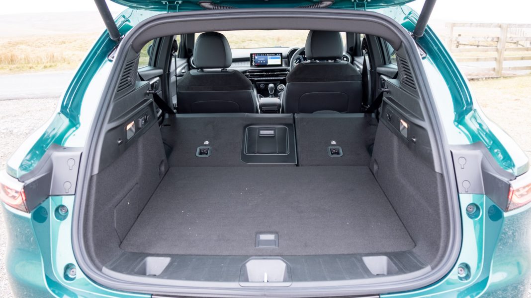 Alfa Romeo Tonale hybrid seats folded