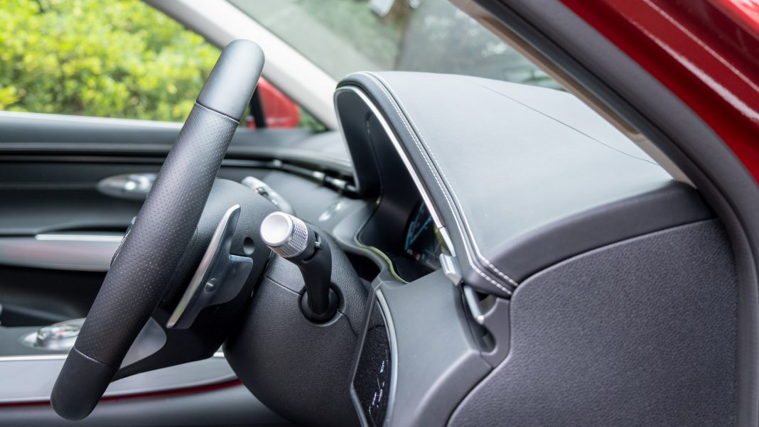 Genesis Electrified GV70 cockpit