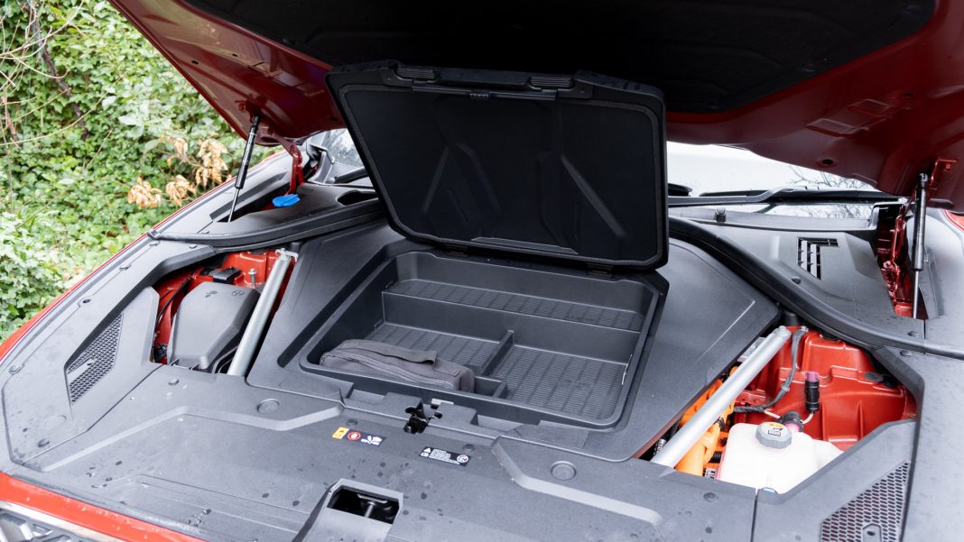 Genesis Electrified GV70 frunk