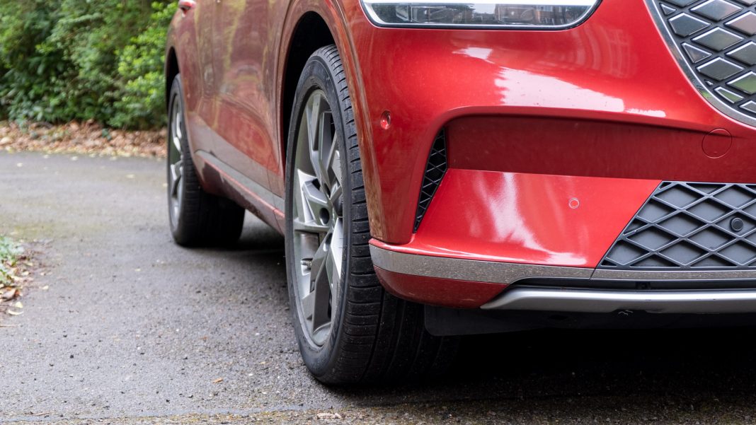 Genesis Electrified GV70 wheels