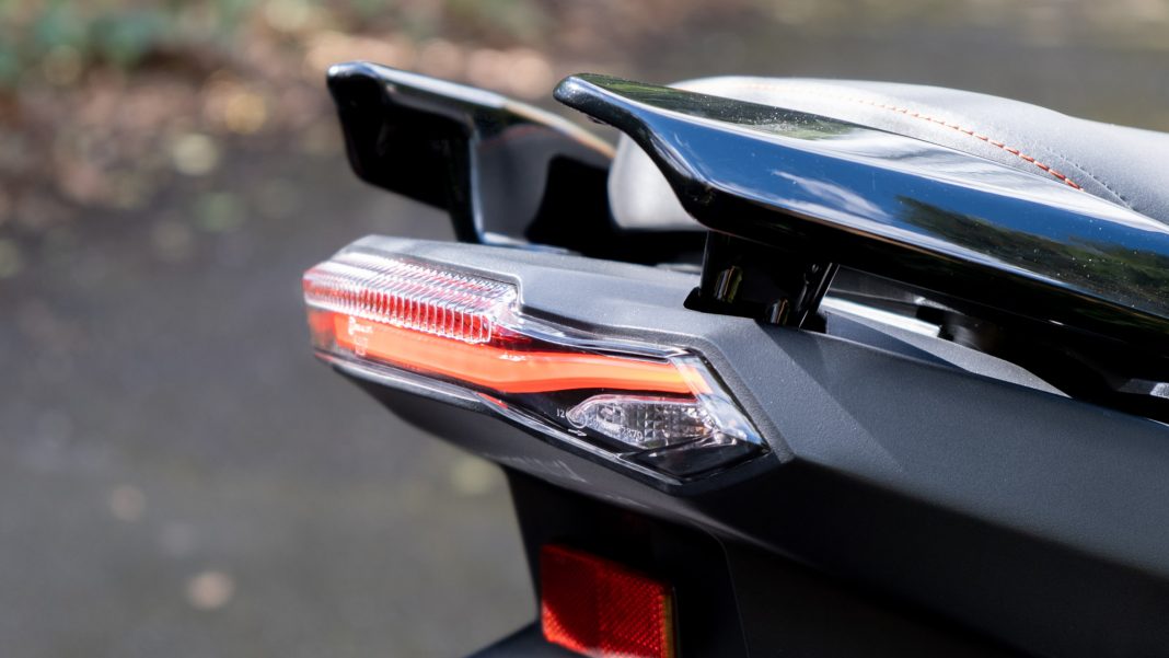 Seat Mo 125 tail light