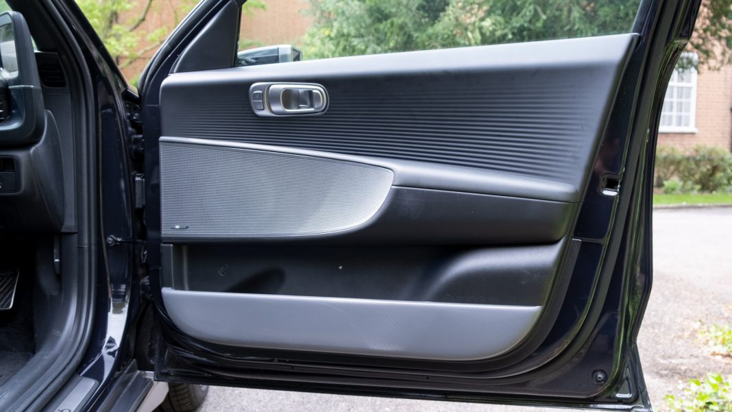Hyundai Ioniq 6 front door