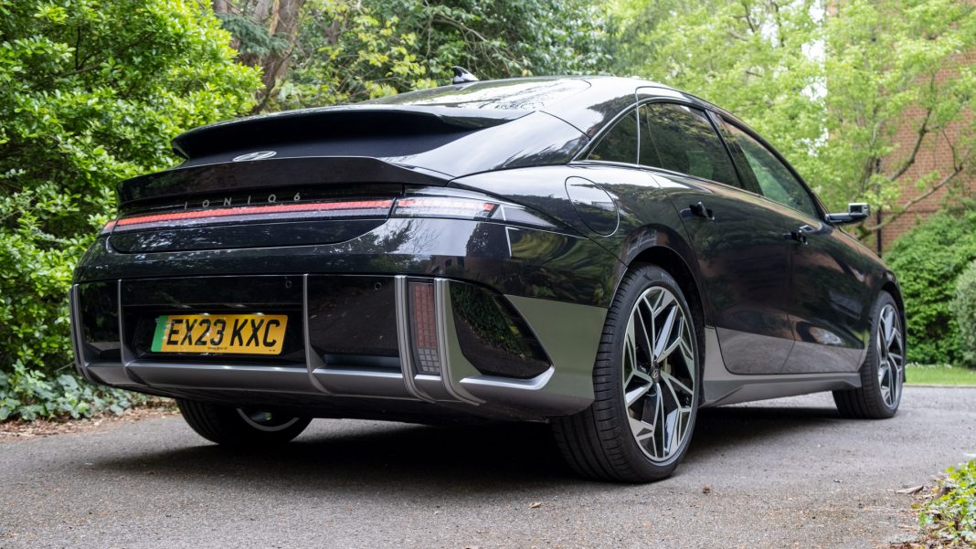 Hyundai Ioniq 6 rear look