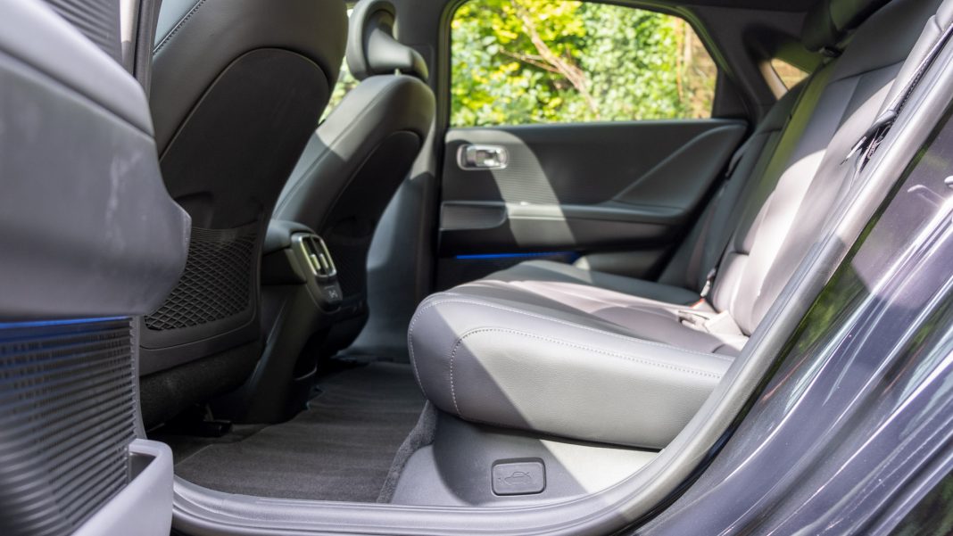 Hyundai Ioniq 6 rear seats