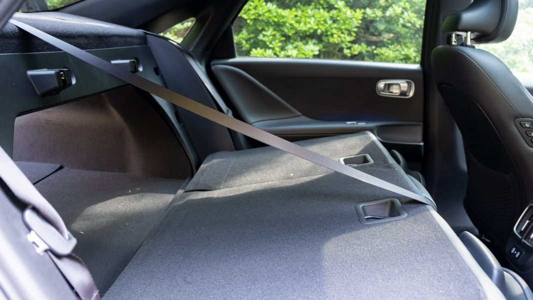 Hyundai Ioniq 6 seatbelt