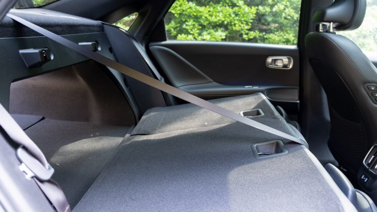 Hyundai Ioniq 6 seatbelt