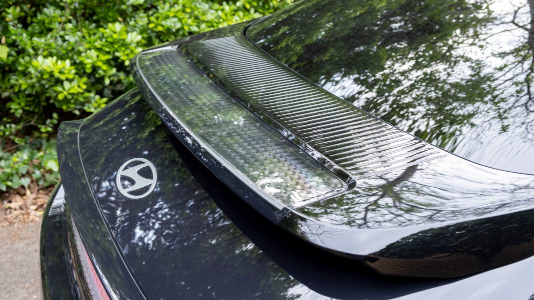 Hyundai Ioniq 6 spoiler design