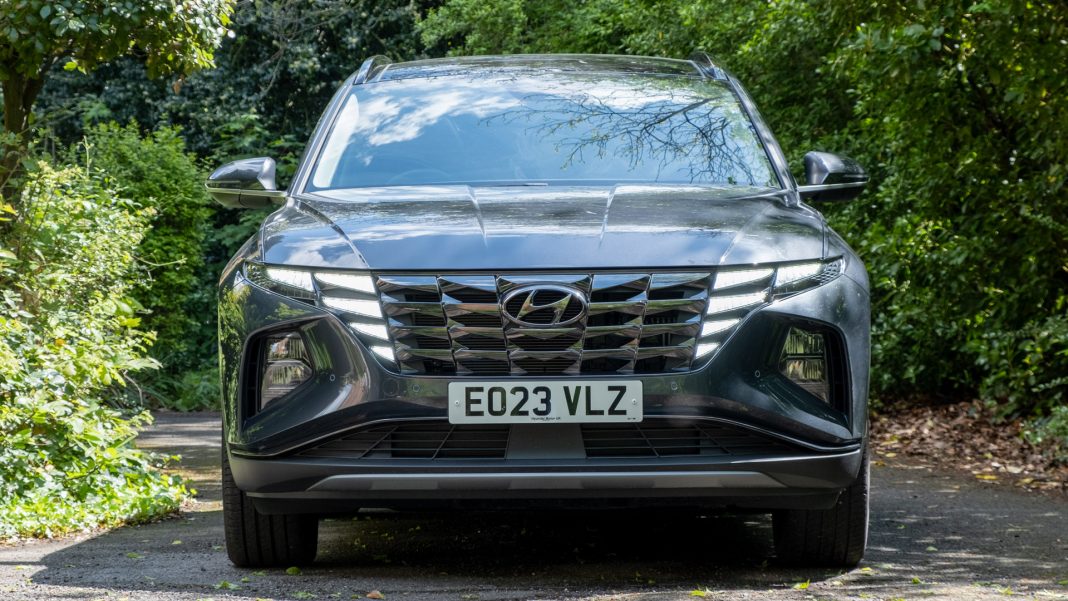 Hyundai Tucson front