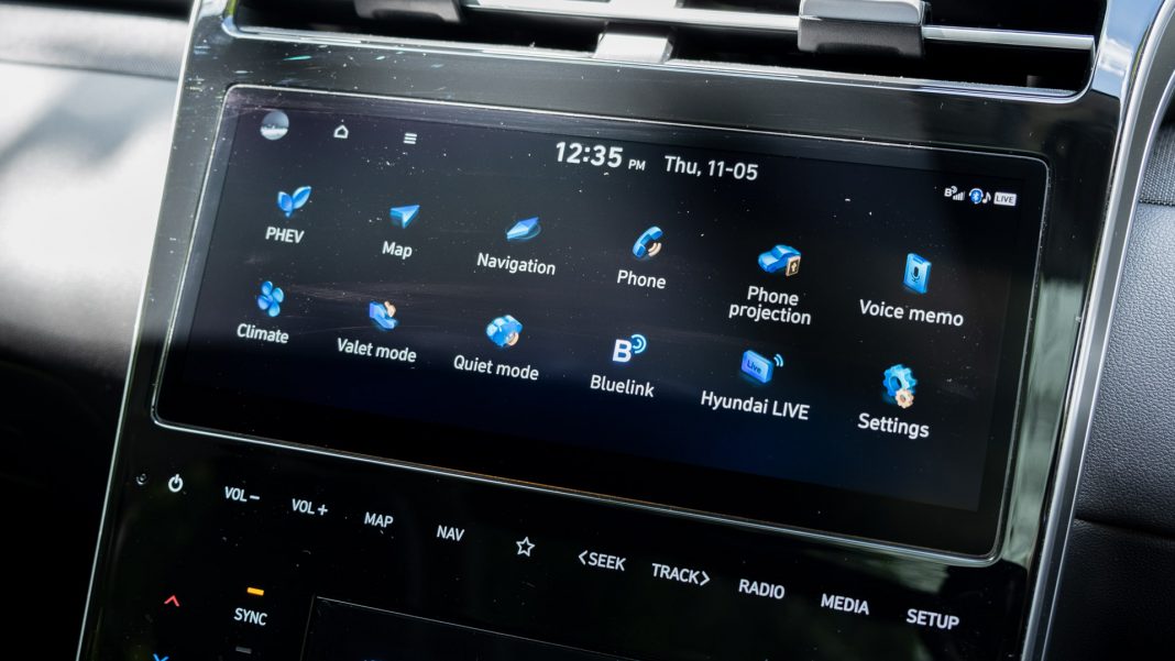 Hyundai Tucson infotainment