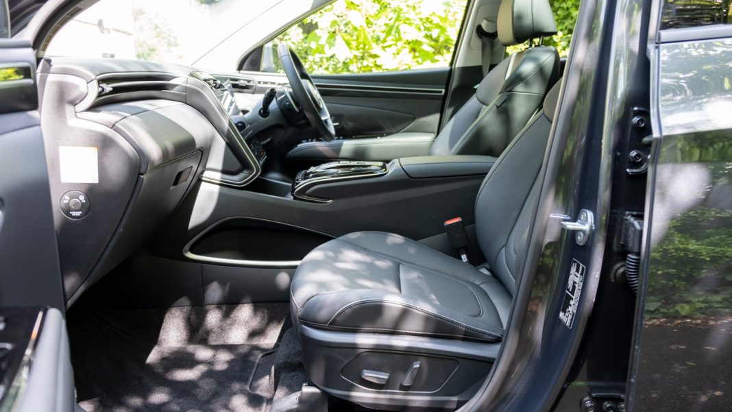 Hyundai Tucson interior