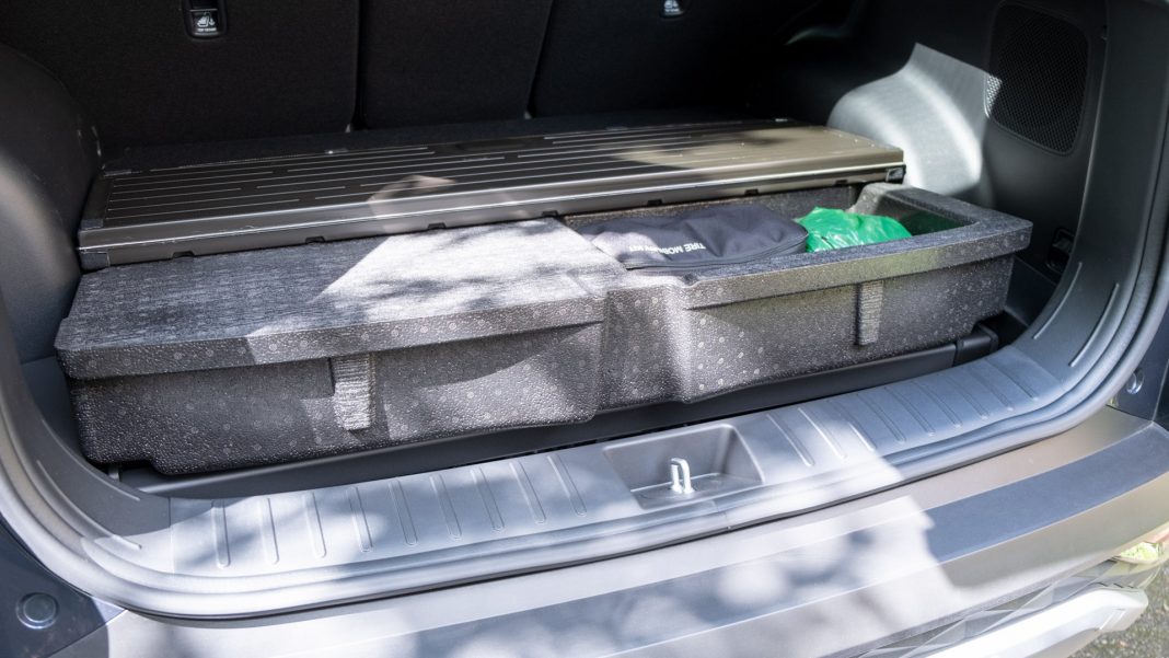 Hyundai Tucson underfloor design