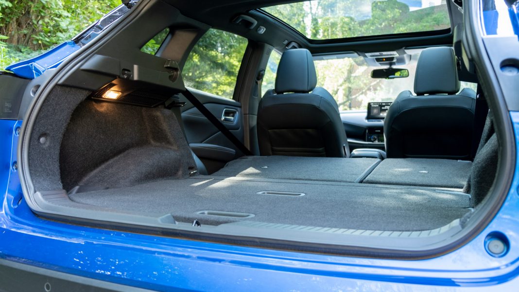 Nissan Qashqai boot floor