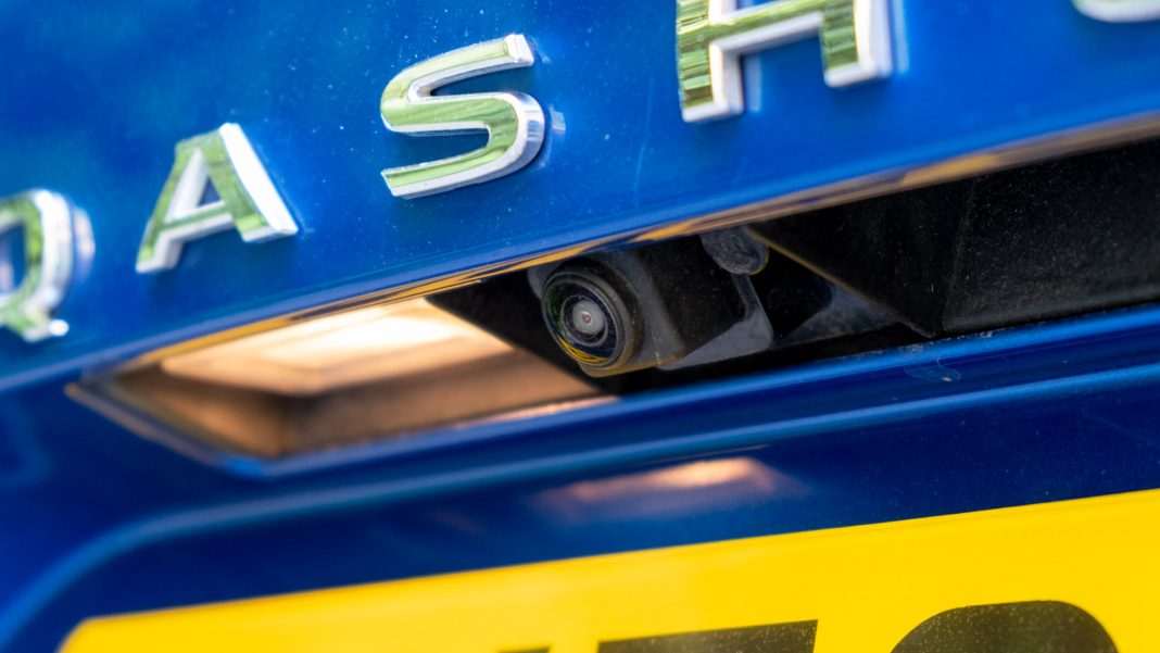 Nissan Qashqai rearview camera