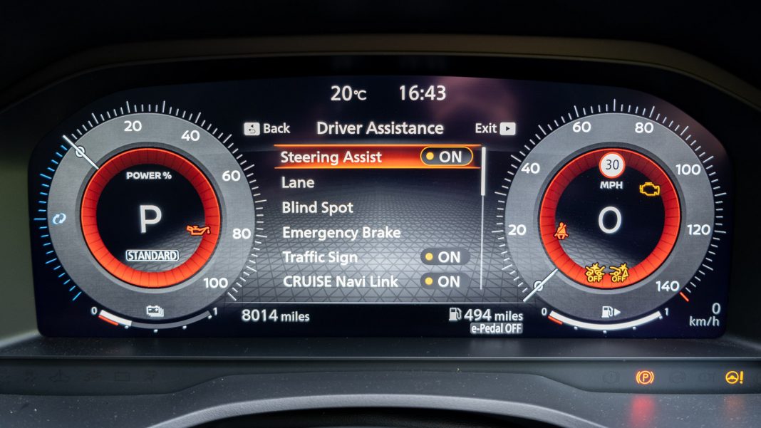 Nissan Qashqai safety system