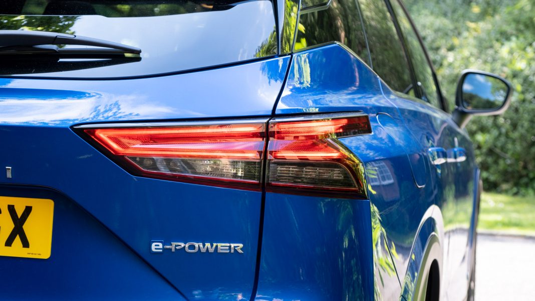 Nissan Qashqai tail lights