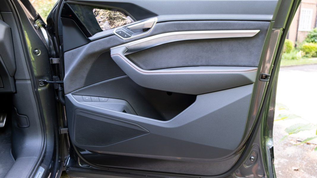 Audi Q8 e-tron front door