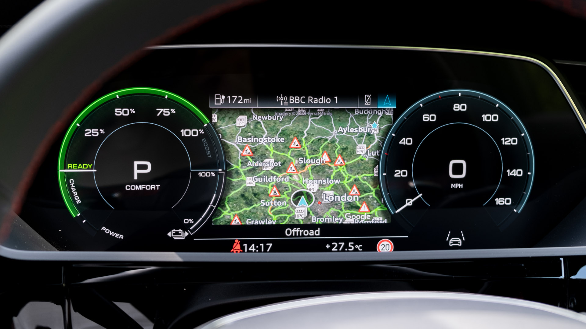 Audi Q8 e-tron instrument cluster maps
