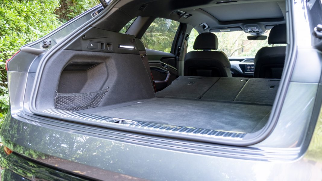 Audi Q8 e-tron loading bay