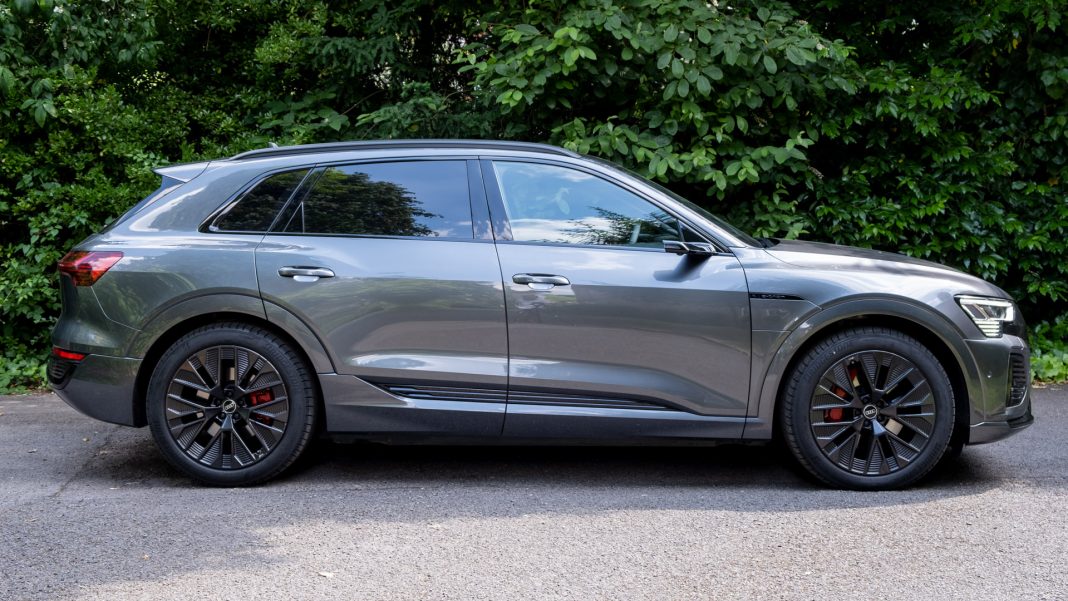 Audi Q8 e-tron lowered suspension