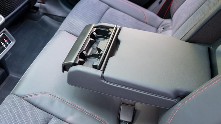 Audi Q8 e-tron rear armrest