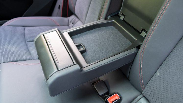 Audi Q8 e-tron rear armrest storage