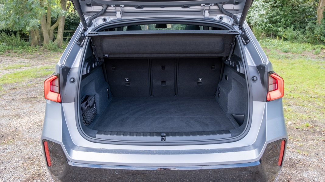 BMW iX1 boot space