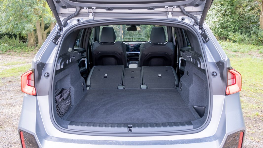 BMW iX1 seats down
