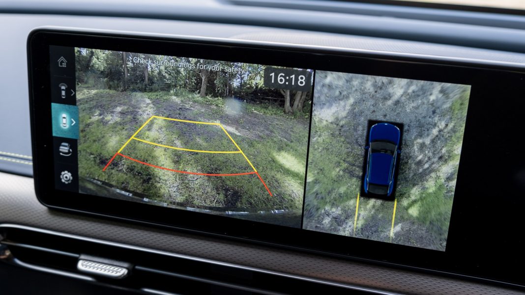 Genesis GV60 cameras