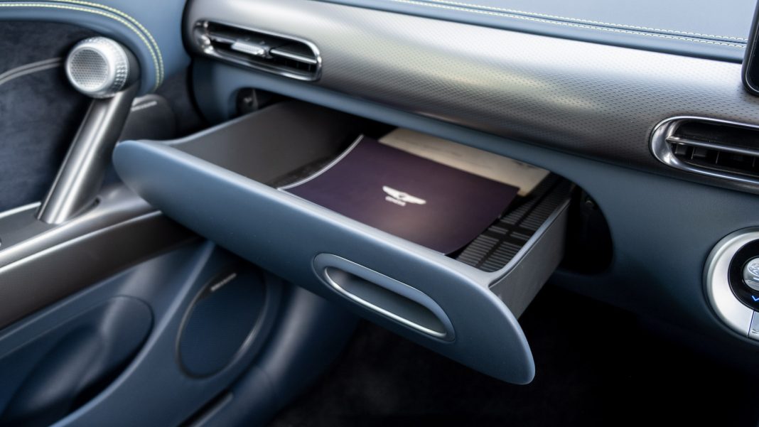 Genesis GV60 glove box