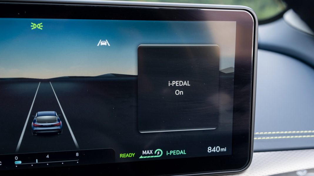 Genesis GV60 i-Pedal