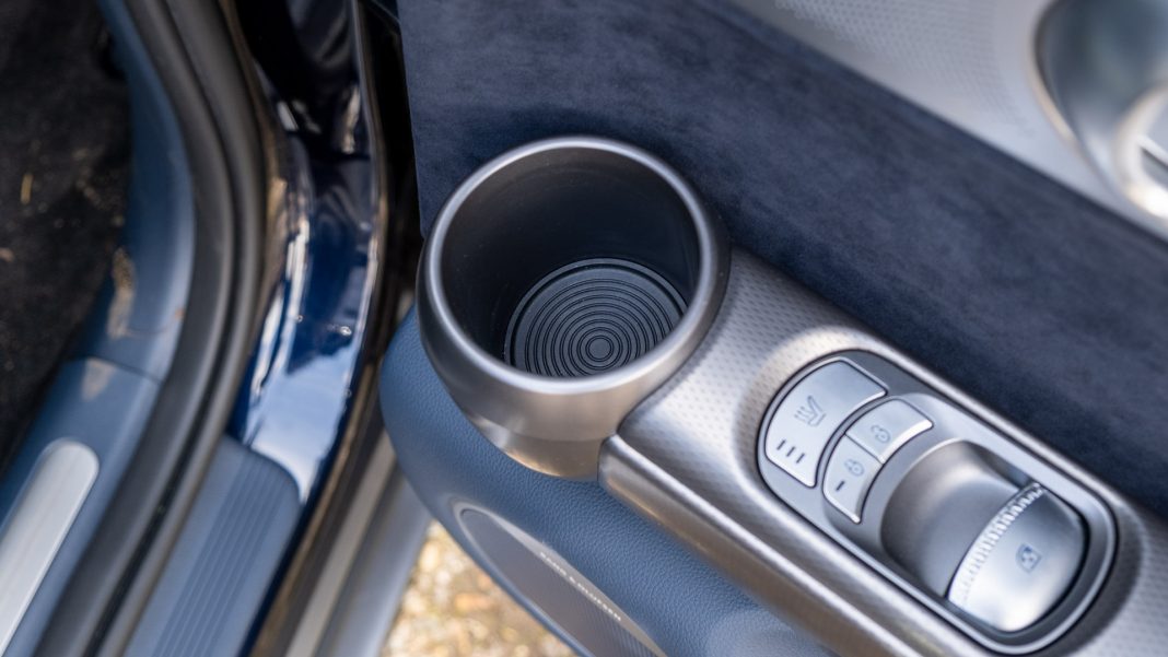 Genesis GV60 rear door storage