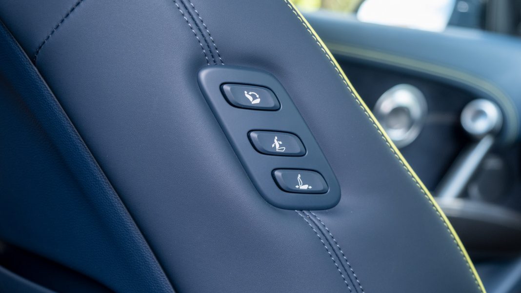 Genesis GV60 seat controls