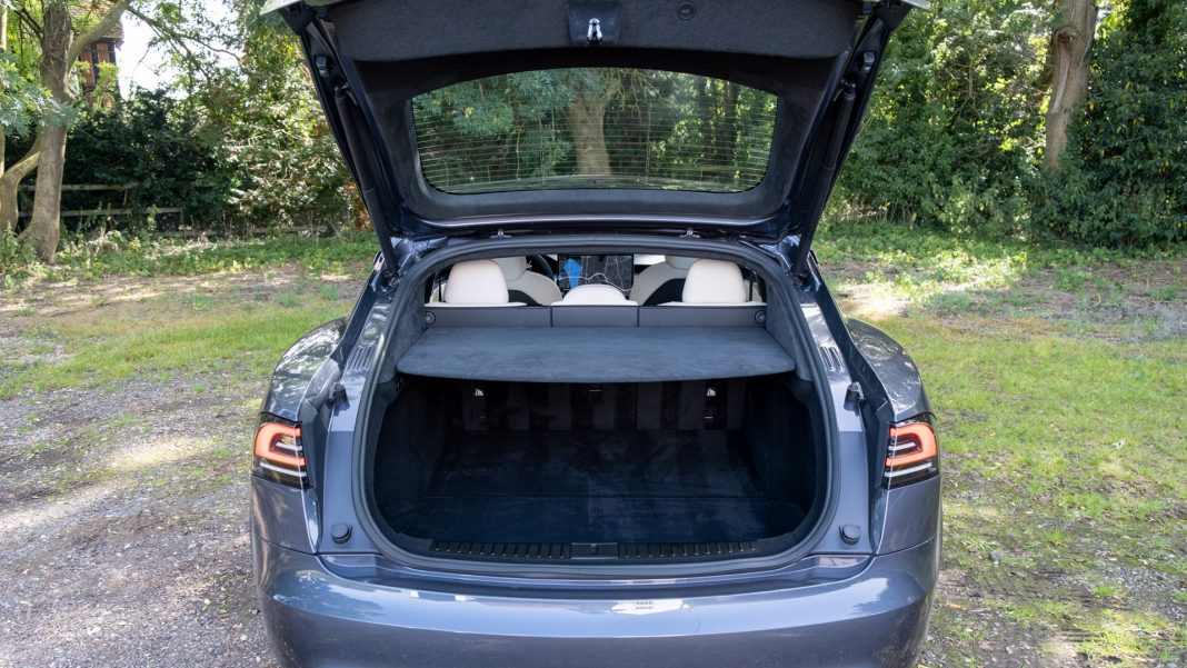 Tesla Model S Plaid boot space