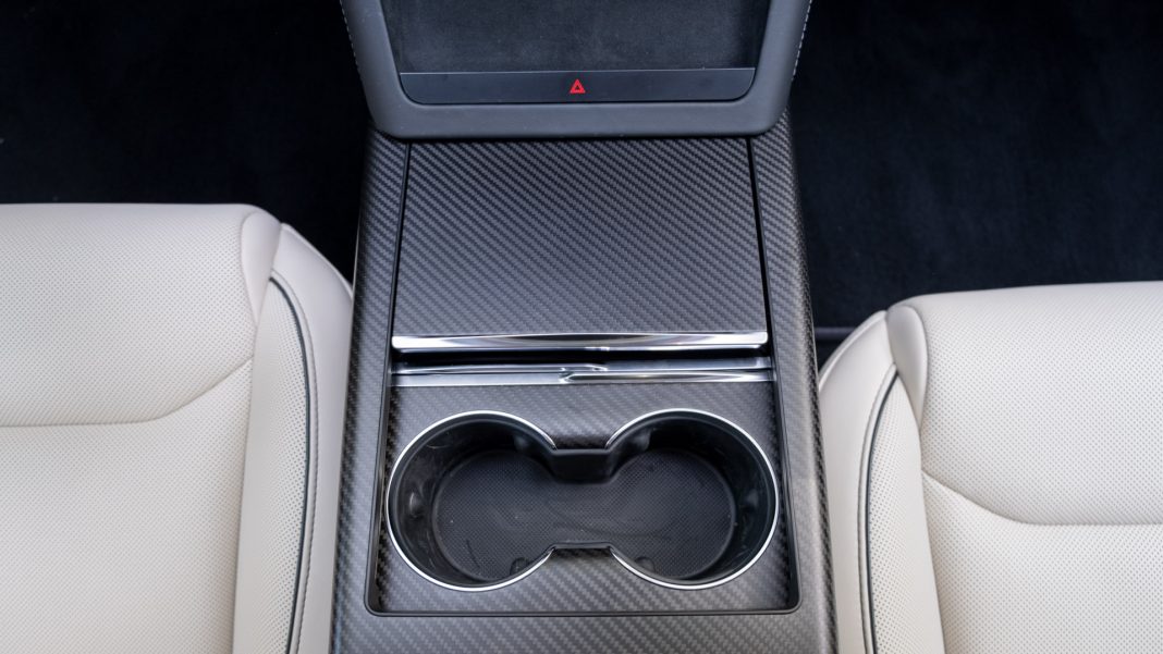 Tesla Model S Plaid cabin storage