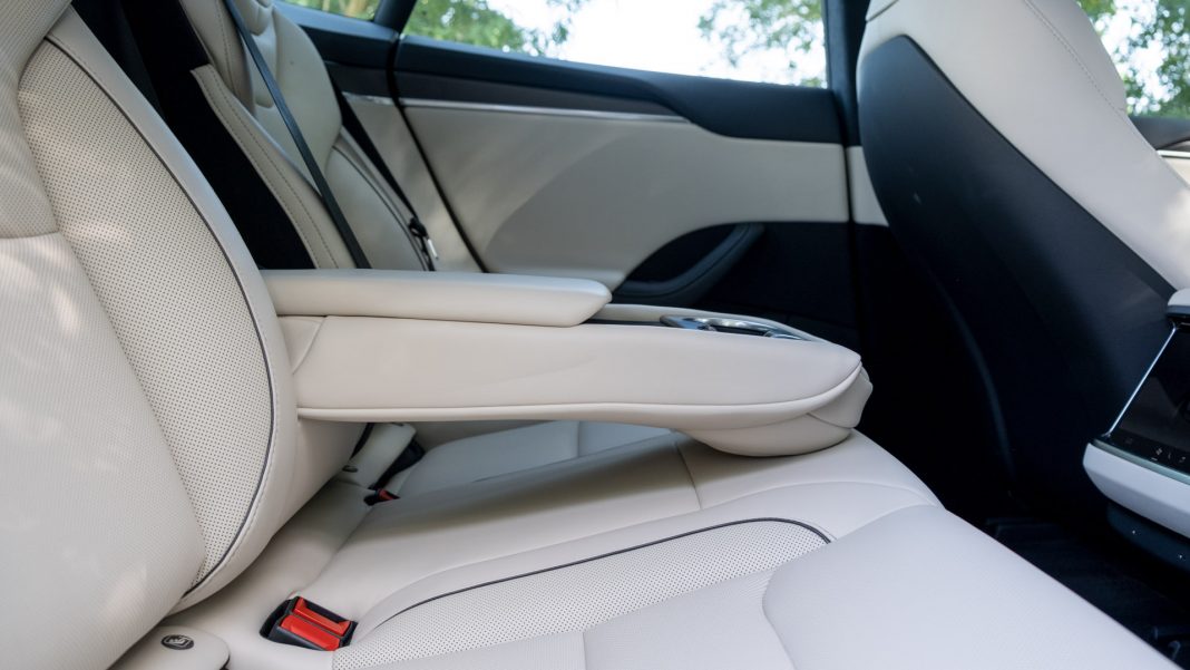 Tesla Model S Plaid rear armrest